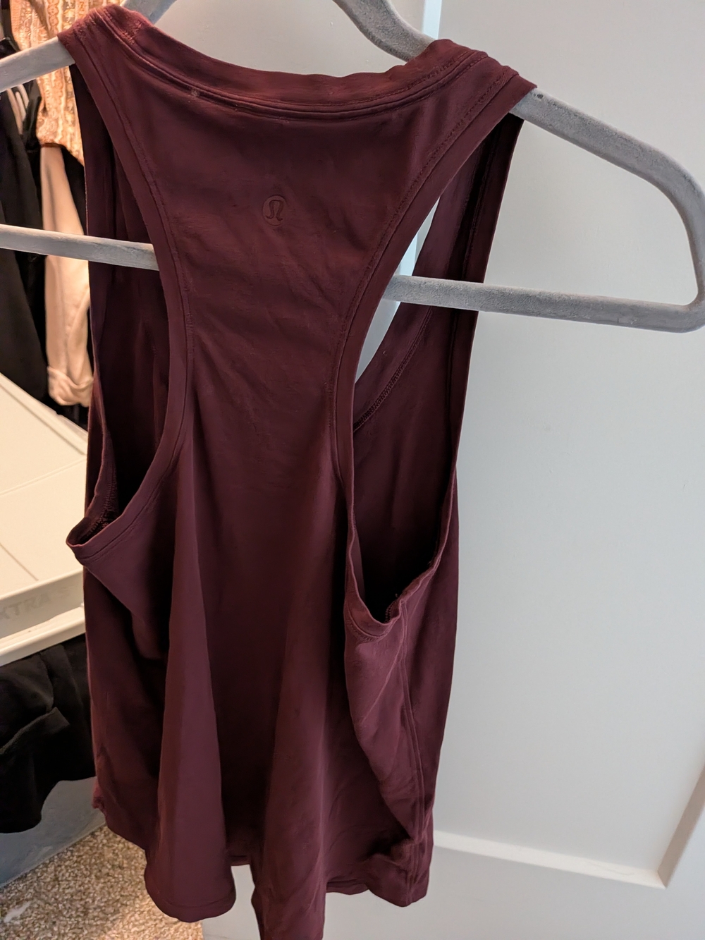 Size 6 Lululemon athletica Women's Racerback Tank - Burgundy
